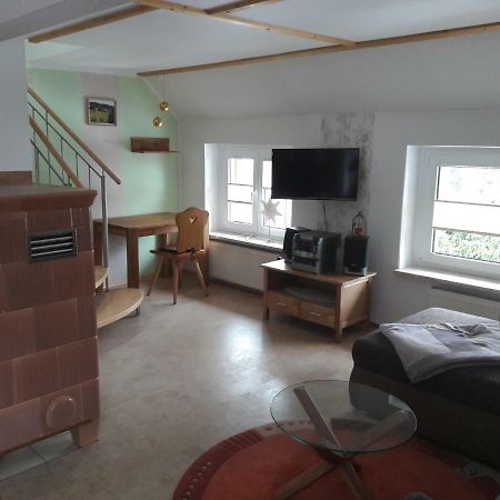 Ferienwohnung Koernerberg คลินเงนธาล ภายนอก รูปภาพ