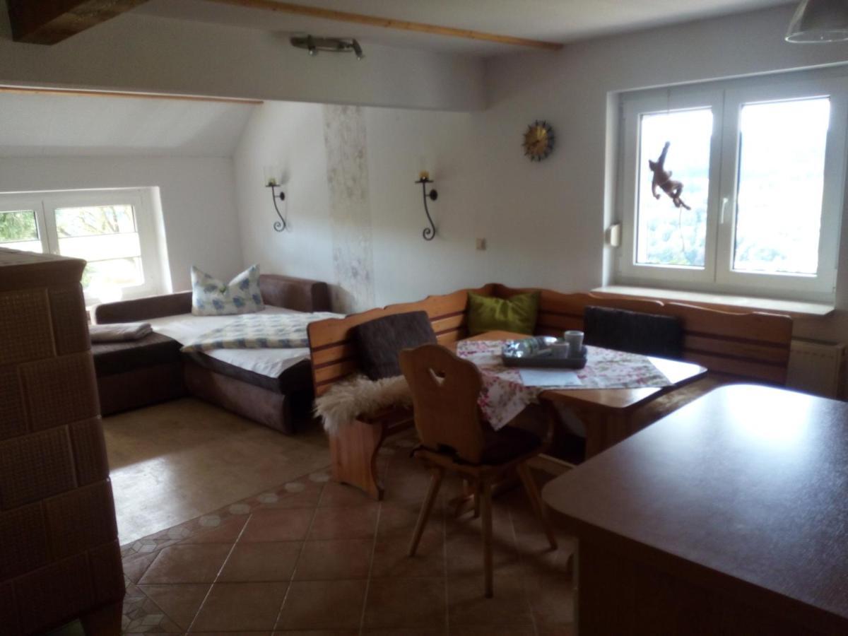 Ferienwohnung Koernerberg คลินเงนธาล ภายนอก รูปภาพ